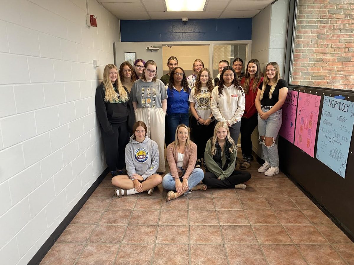 Health Science class poses for picture at River Bend Tech Center on September 25th.