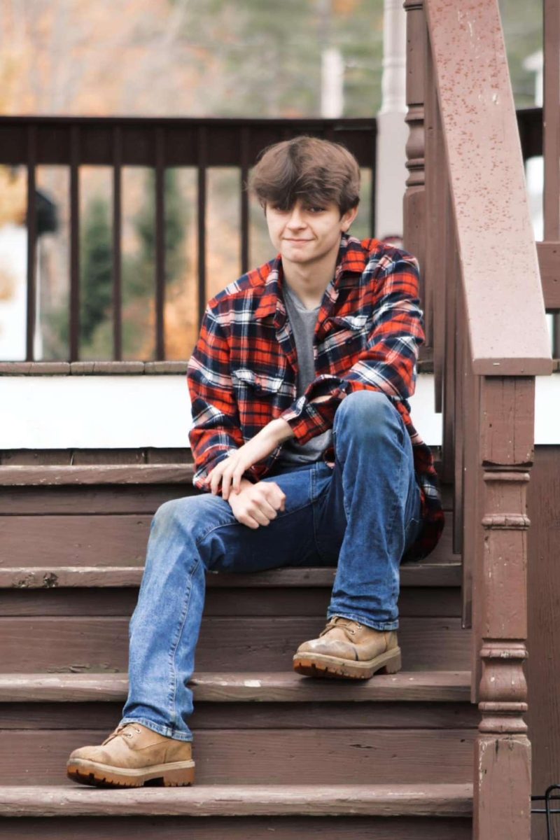 Senior Spotlight- Gavin Longmoore