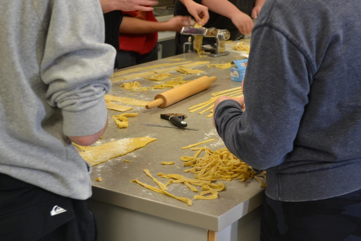 Mrs. Coons 2025 J-term cooking class making pasta on January 14th. This was Mrs. Coons 2nd time teaching the cooking class. 